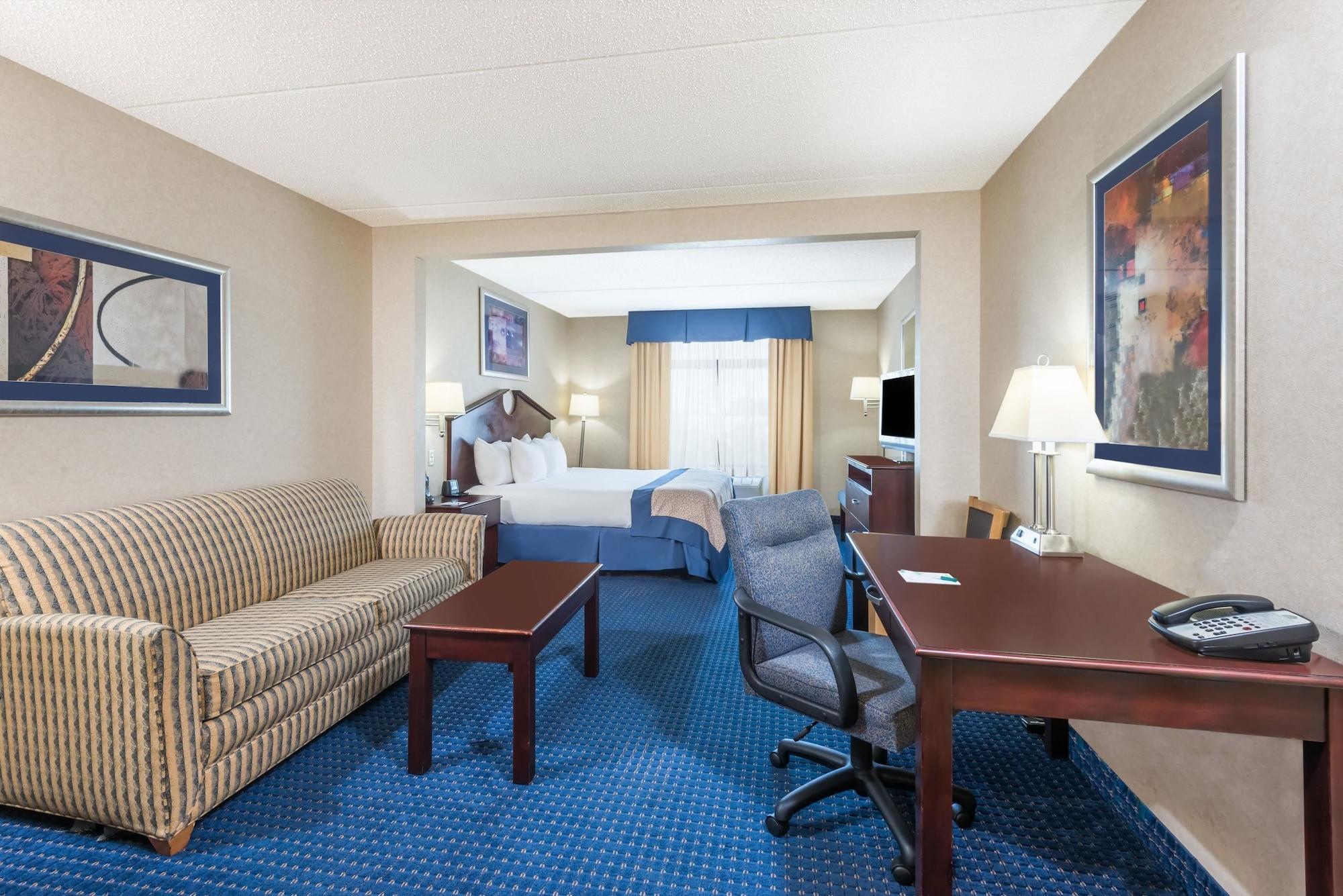 Hotel Wingate By Wyndham Erie Exterior foto