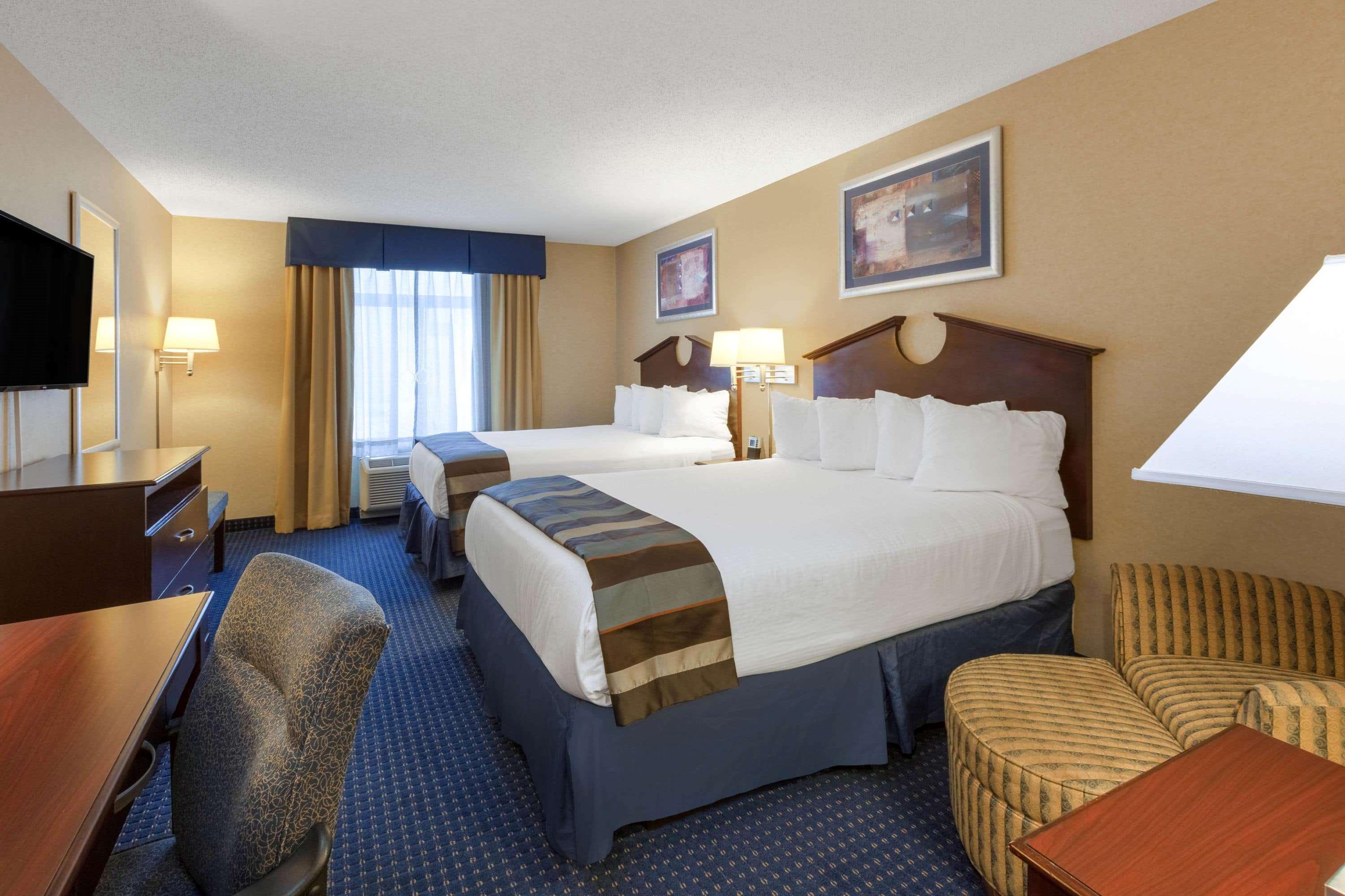 Hotel Wingate By Wyndham Erie Exterior foto